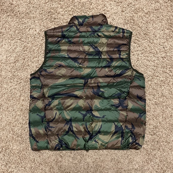 Polo Ralph Lauren Down Puffer Vest - Picture 9 of 9